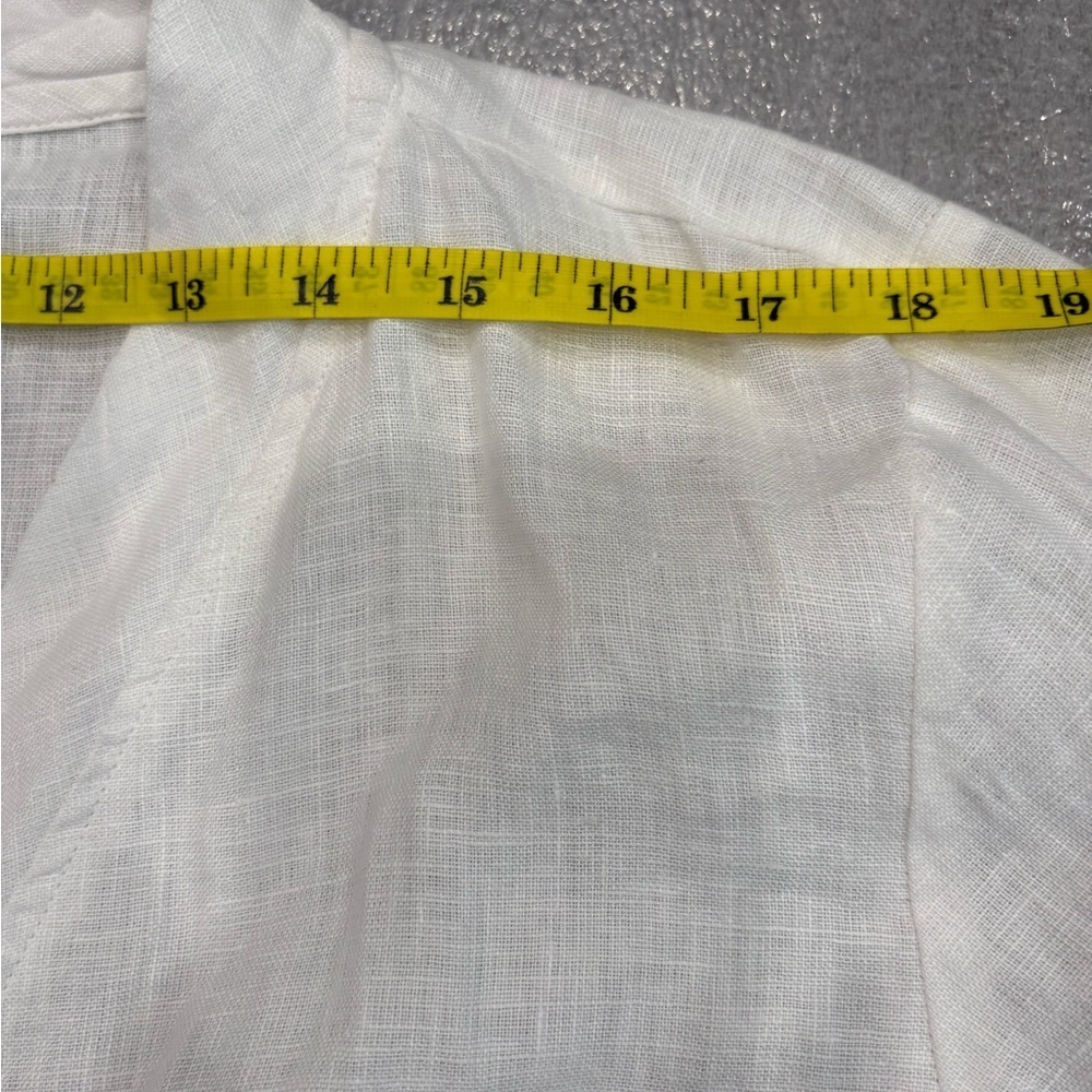 Fabulous New York White Button-Up Linen Cardigan - Picture 6 of 9